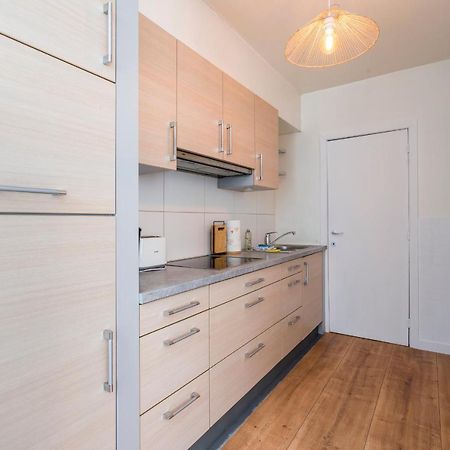 Ruim En Warm Appartement In De Winkelstraat Van Oostende ภายนอก รูปภาพ