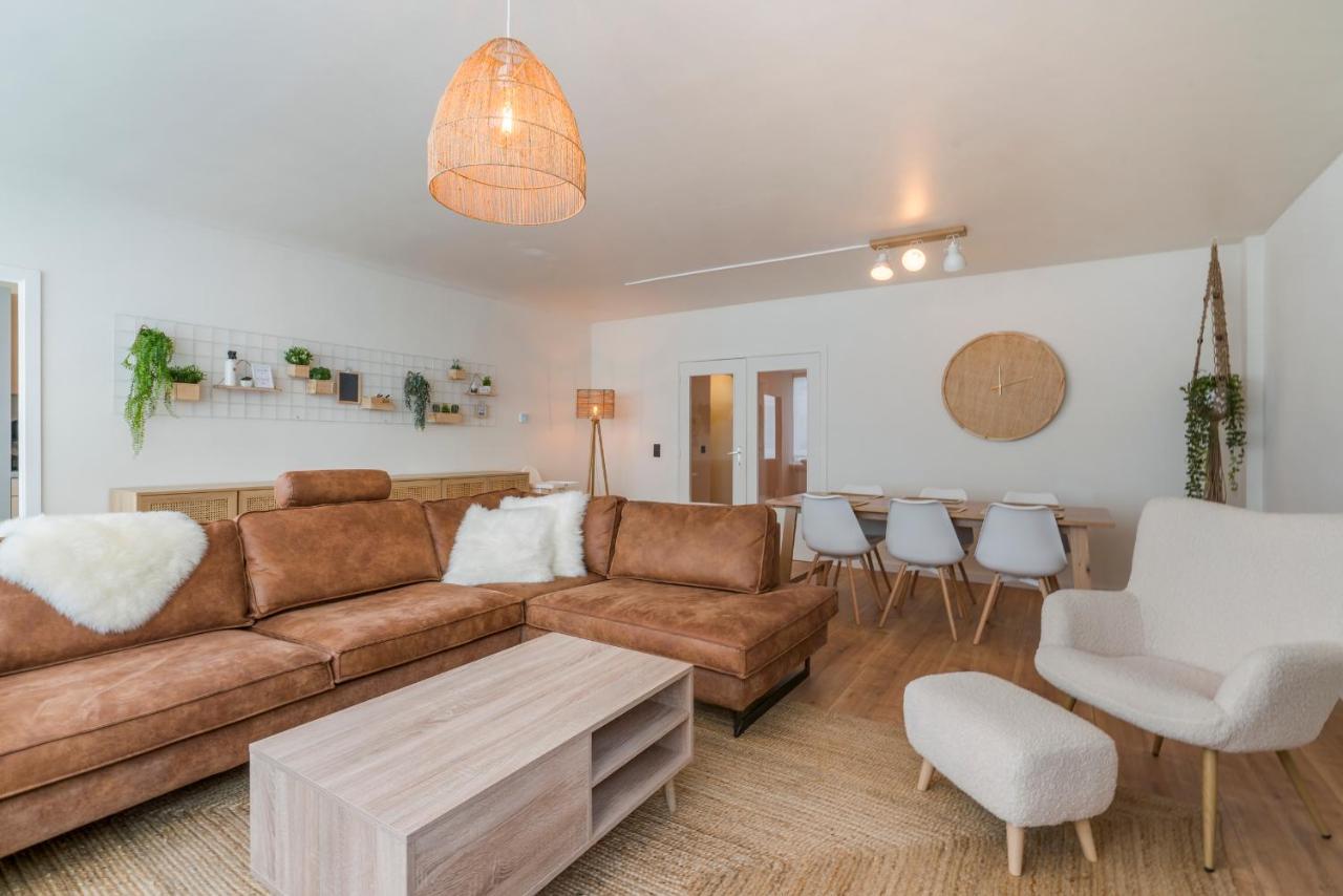 Ruim En Warm Appartement In De Winkelstraat Van Oostende ภายนอก รูปภาพ