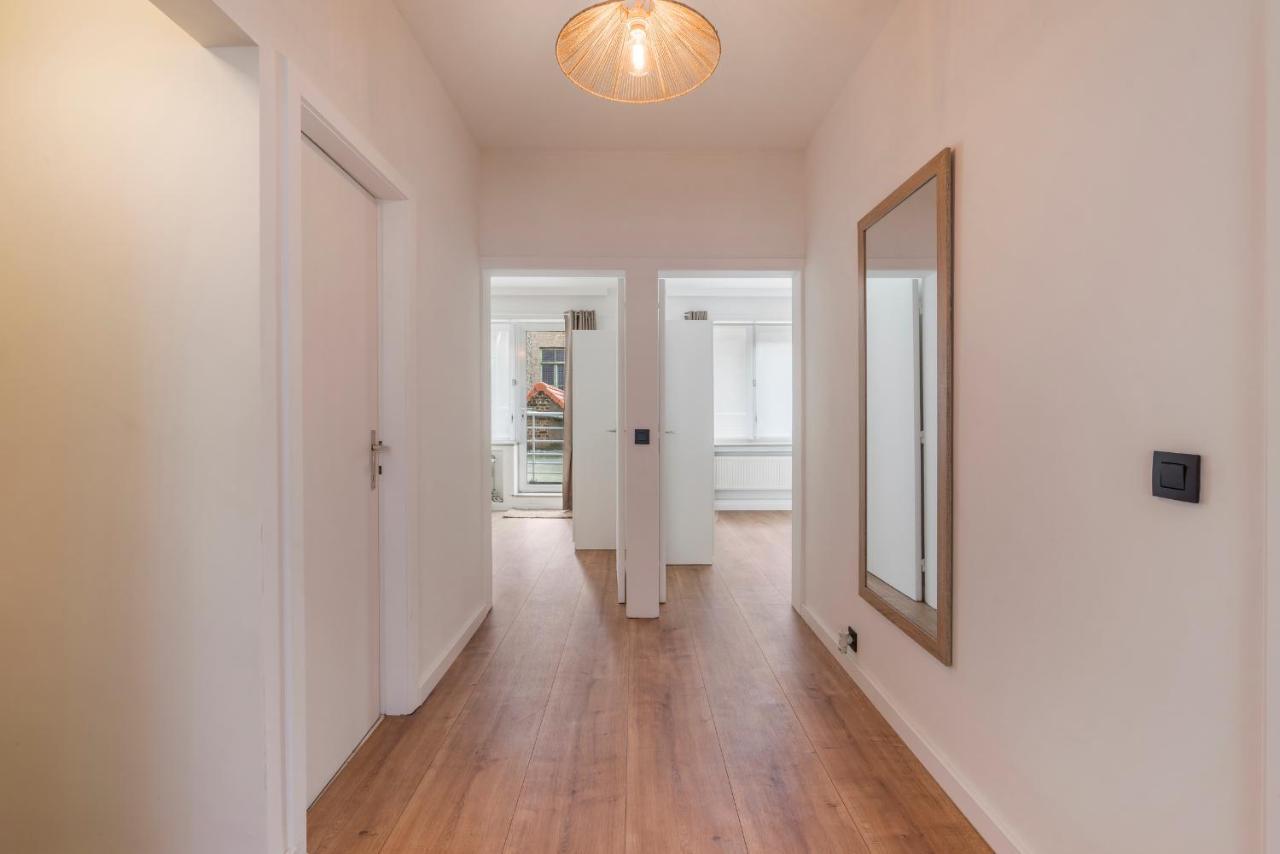 Ruim En Warm Appartement In De Winkelstraat Van Oostende ภายนอก รูปภาพ
