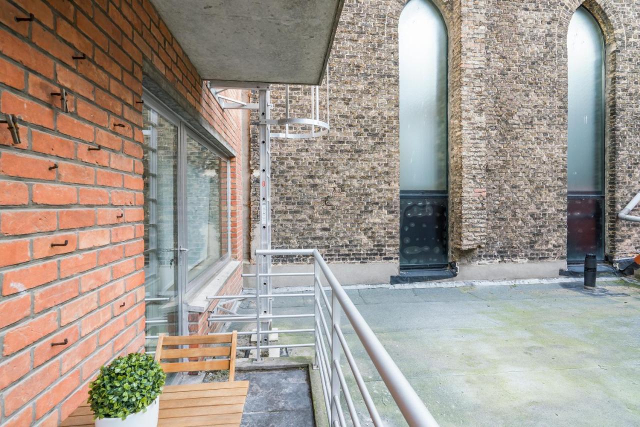 Ruim En Warm Appartement In De Winkelstraat Van Oostende ภายนอก รูปภาพ